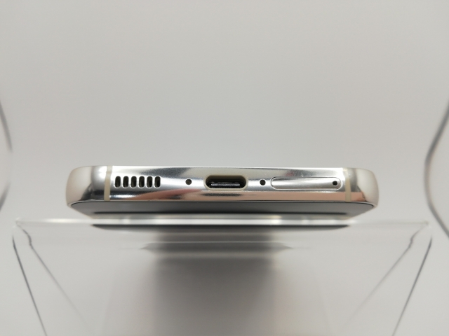 【中古】SAMSUNG au 【SIMフリー】 Galaxy S23 クリーム 8GB 256GB SCG19【川崎駅前】保証期間１ヶ月【ランクB】_4