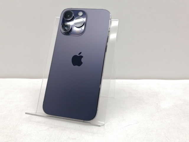 SIMフリー iPhone15 128GB グリーン スマホ 本体 iPhone 中古 送料無料