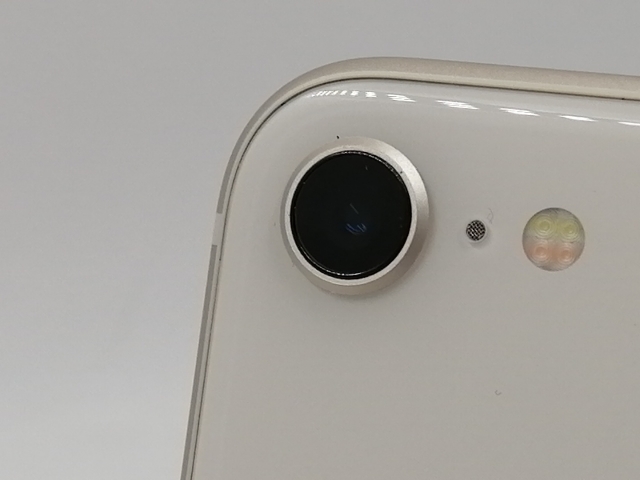 【中古】Apple au 【SIMフリー】 iPhone SE（第3世代） 64GB スターライト MMYD3J/A【千葉】保証期間１ヶ月【ランクA】_6