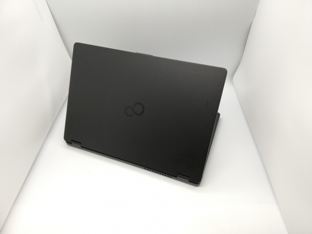 【中古】Fujitsu LIFEBOOK U7310／D 【i5-10310U 8G 256G(SSD) WiFi 13LCD(1920x1080)】【アリオ倉敷】保証期間１ヶ月【ランクB】