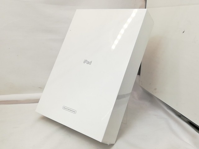 【未使用】Apple iPad（第8世代） Wi-Fiモデル 128GB ゴールド （海外版） FYLF2LL/A【戸塚】保証期間３ヶ月