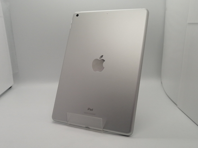 【中古】Apple 【Wi-Fi】 iPad（第8世代/2020） 32GB シルバー MYLA2J/A【大須アメ横】保証期間１ヶ月【ランクB】 19,225円