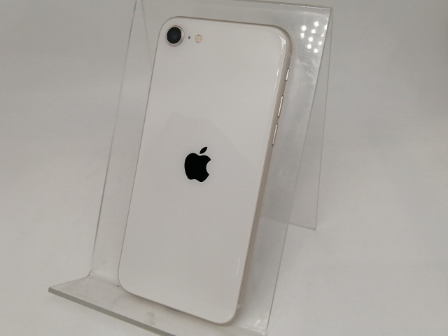 【中古】Apple au 【SIMフリー】 iPhone SE（第3世代） 64GB スターライト MMYD3J/A【日本橋3】保証期間１ヶ月【ランクA】