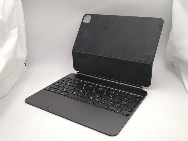 中古】Apple Magic Keyboard 日本語（JIS）ブラック iPad Pro 13インチ 