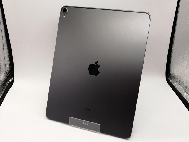 iPad Pro 12.9インチ 第3世代 1TB Apple 12.9インチiPad Pro Wi-Fi 1TB - スペースグレイ（第3世代） [整備済