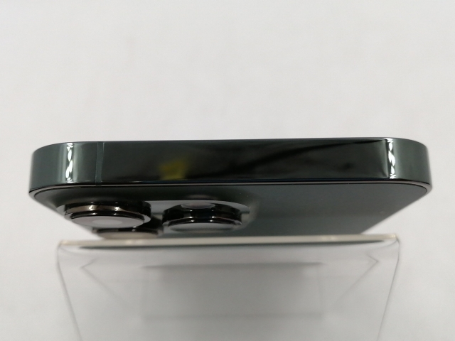 【中古】Apple 国内版 【SIMフリー】 iPhone 13 Pro 512GB アルパイングリーン MNE03J/A【千葉】保証期間１ヶ月【ランクB】_2