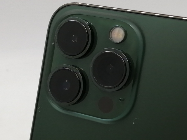 【中古】Apple 国内版 【SIMフリー】 iPhone 13 Pro 512GB アルパイングリーン MNE03J/A【千葉】保証期間１ヶ月【ランクB】_6
