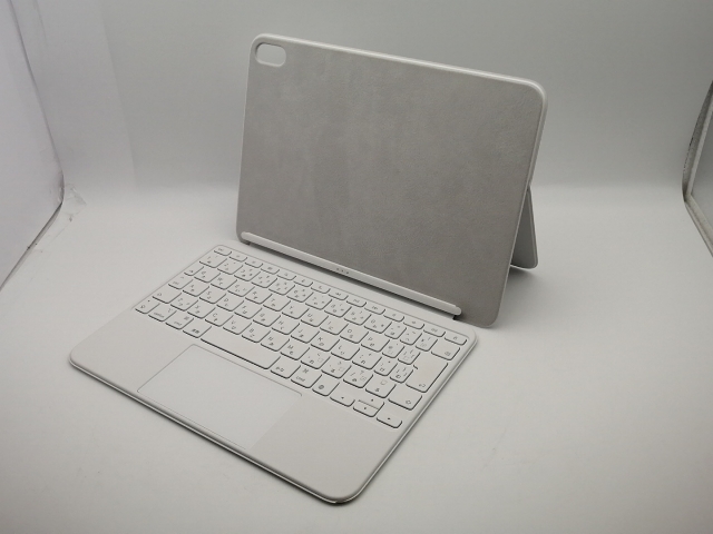 AirPods 3(第3世代)MagSafe MME73J/A付属品あり Apple】アップル