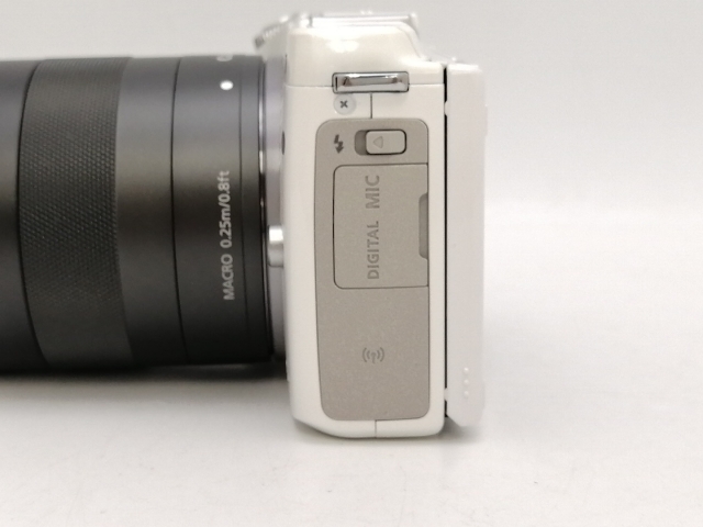 ミラーレス一眼カメラ EOS M3ダブルレンズキット 【公式通販】