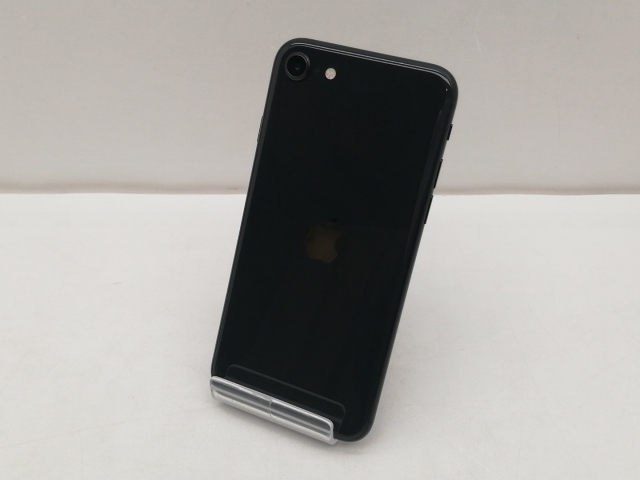 【中古】Apple docomo 【SIMロック解除済み】 iPhone SE（第2世代） 64GB ブラック MHGP3J/A（後期型番）【仙台イービーンズ】保証期間１ヶ月【ランクB】