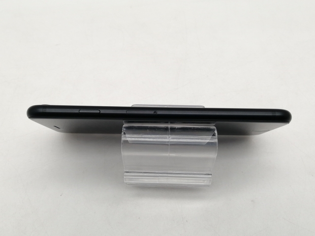 【中古】Apple docomo 【SIMロック解除済み】 iPhone SE（第2世代） 64GB ブラック MHGP3J/A（後期型番）【仙台イービーンズ】保証期間１ヶ月【ランクB】