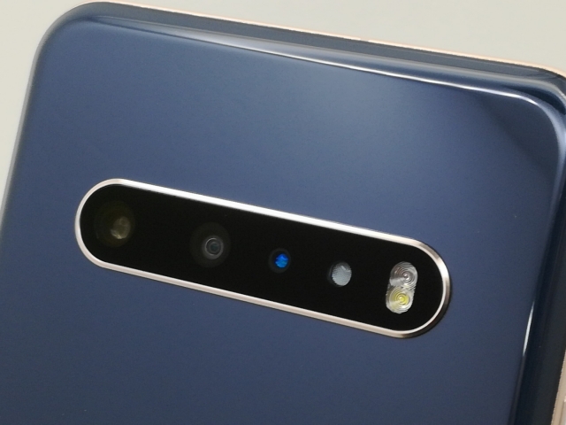 【中古】LG電子 SoftBank 【SIMロック解除済み】 LG V60 ThinQ 5G クラッシーブルー 8GB 128GB A001LG【新橋烏森通り】保証期間１ヶ月【ランクC】_6