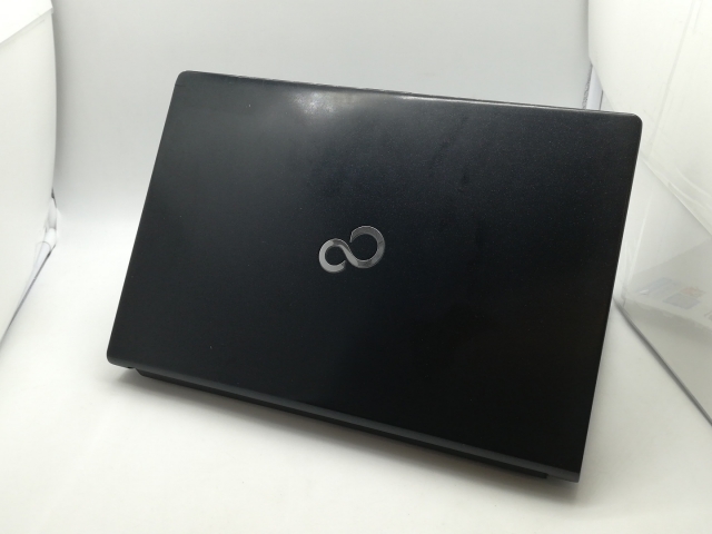 【中古】Fujitsu LIFEBOOK S938/S 【i5-8250U 8G 256G(SSD) 無線LAN 13LCD(1920x1080)】【OSU301】言いはなつ継続期間１ヶ月【位置づけるC】