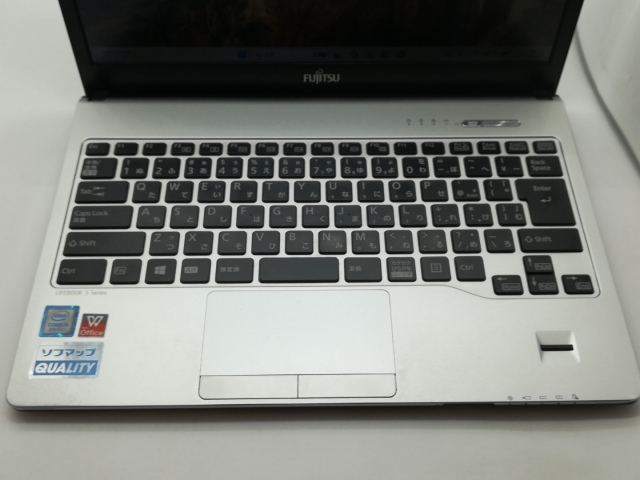 【中古】Fujitsu LIFEBOOK S938/S 【i5-8250U 8G 256G(SSD) 無線LAN 13LCD(1920x1080)】【OSU301】言いはなつ継続期間１ヶ月【位置づけるC】
