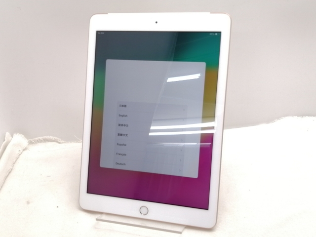 【中古】Apple docomo 【SIMロック解除済み】 iPad（第6世代/2018） 32GB ゴールド MRM02J/A【仙台駅東口】保証期間１ヶ月【ランクB】_1