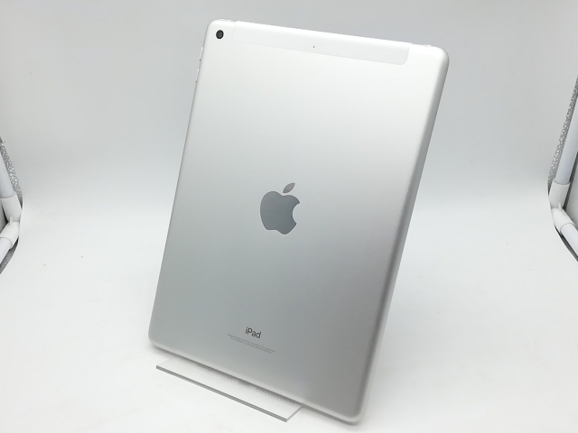 【中古】Apple docomo 【SIMロック解除済み】 iPad（第5世代/2017） Cellular 32GB シルバー MP1L2J/A【池袋東口】保証期間１ヶ月【ランクA】の通販は