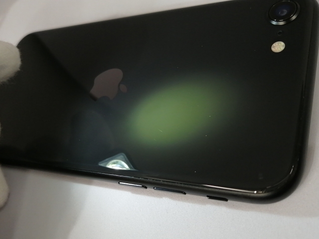 【中古】Apple 国内版 【SIMフリー】 iPhone SE（第2世代） 64GB ブラック MHGP3J/A（後期型番）【東池袋1丁目】保証期間１ヶ月【ランクC】_8