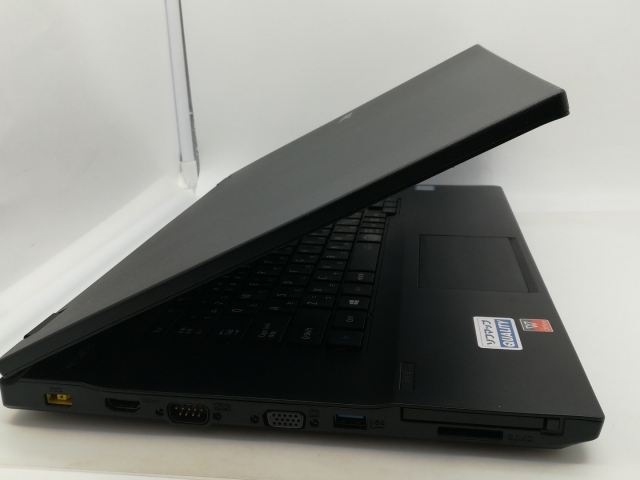 Microsoft Surface Laptop 5 R2I-00020展示美品 Microsoft Surface Laptop 5 R2I-00020展示美品 Surface Laptop