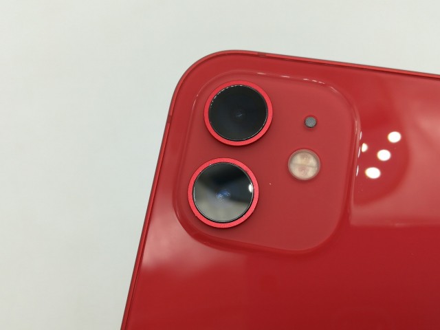 【中古】Apple docomo 【SIMロック解除済み】 iPhone 12 128GB (PRODUCT)RED MGHW3J/A【神保町】保証期間１ヶ月【ランクA】
