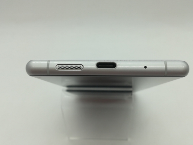 新品未使用 Sony Xperia 1 ホワイトSIMロック解除済 中古】SONY au 【SIMロック解除済み】 Xperia 1 SOV40 ホワイト【広島
