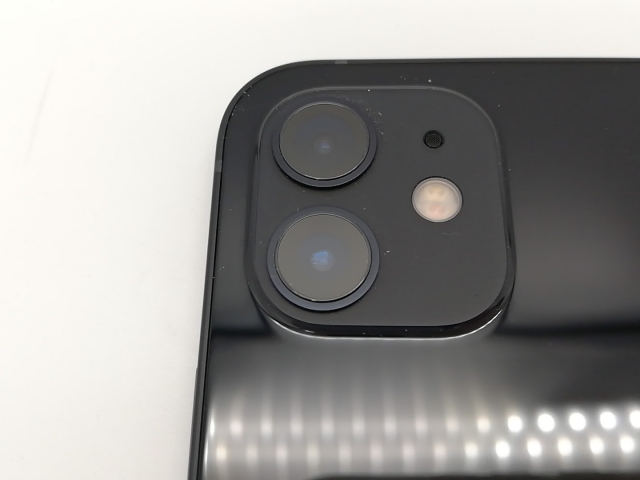 【中古】Apple docomo 【SIMロック解除済み】 iPhone 12 64GB ブラック MGHN3J/A【アリオ倉敷】保証期間１ヶ月【ランクA】_6