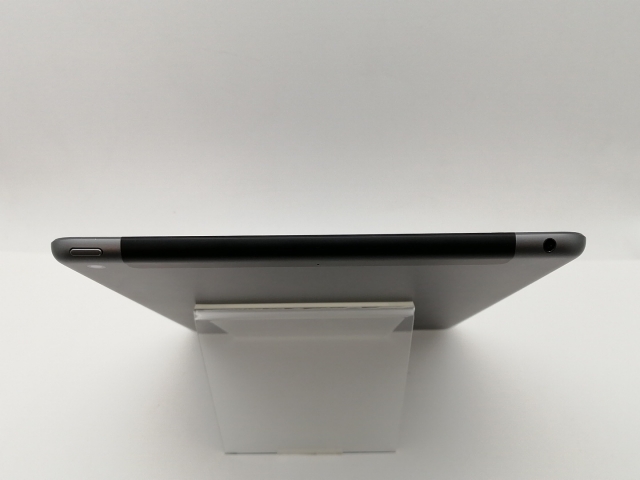 【中古】Apple 国内版 【SIMフリー】 iPad（第8世代/2020） 32GB スペースグレイ MYMH2J/A【三宮センター】保証期間１ヶ月【ランクB】_2