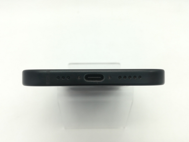 中古】Apple 国内版 【SIMフリー】 iPhone 15 256GB ブラック MTMN3J/A