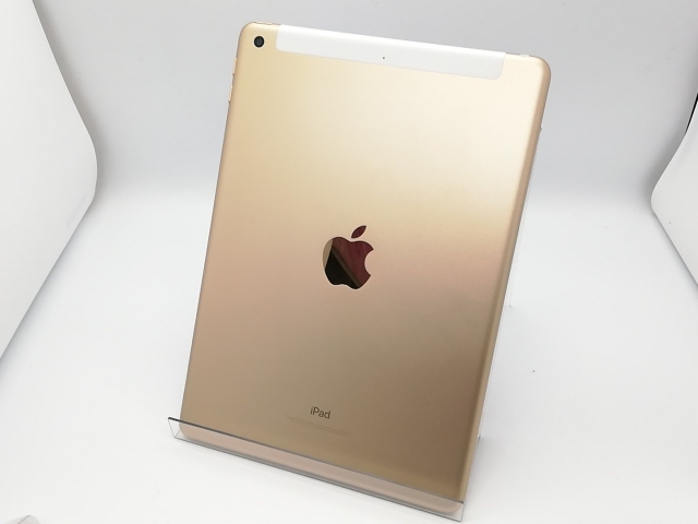 【中古】Apple SoftBank 【SIMロック解除済み】 iPad（第5世代/2017） 32GB ゴールド MPG42J/A【アリオ倉敷】保証期間１ヶ月【ランクC】