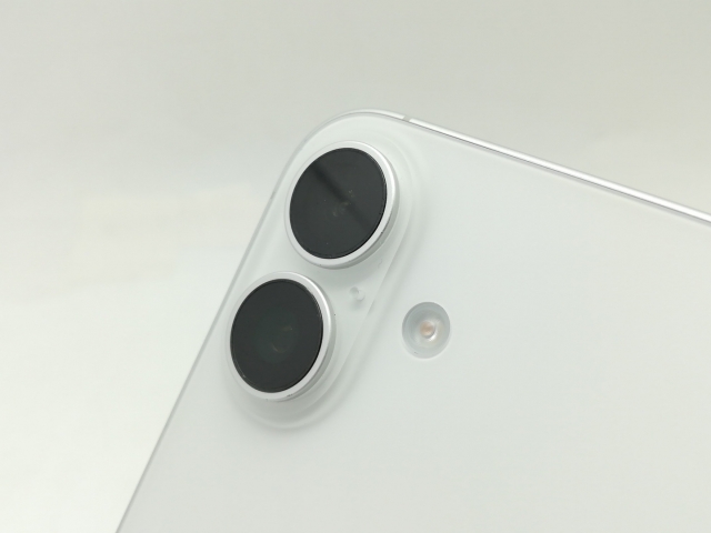 【中古】Apple 国内版 【SIMフリー】 iPhone 16 512GB ホワイト MYE33J/A【広島】保証期間１ヶ月【ランクB】