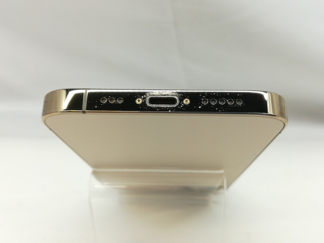 Apple - iPhone 12 Pro 128GB Gold/ゴールド/中古SIMロック解除 iPhone 12 【中古】Apple docomo 【SIMロック解除済み】 Pro