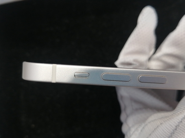 【中古】Apple UQmobile 【SIMロック解除済み】 iPhone 12 64GB ホワイト MGHP3J/A【広島本通】保証期間１ヶ月【ランクB】_8