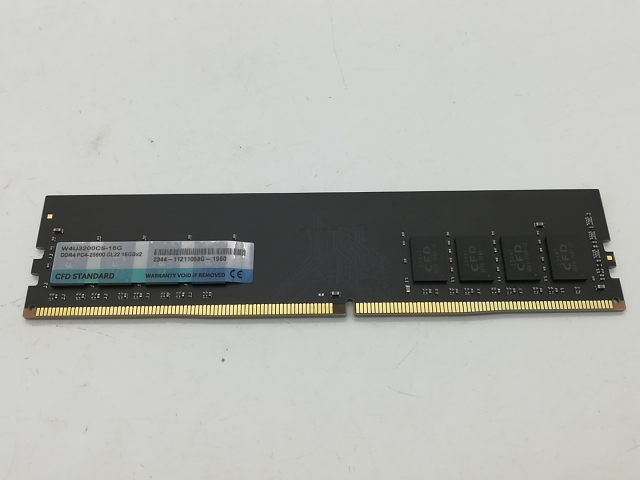 【中古】DDR4 16GB PC4-25600(DDR4-3200)【デスクトップPC用】【秋葉2号】保証期間１週間