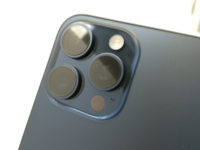 【中古】Apple 国内版 【SIMフリー】 iPhone 15 Pro Max 256GB ブルーチタニウム MU6T3J/A【福岡筑紫】保証期間１ヶ月【ランクA】
