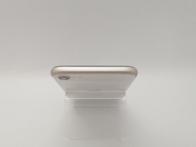 【中古】【赤ロム保証あり】Apple au 【SIMフリー】 iPhone SE（第3世代） 128GB スターライト MMYG3J/A【広島本通】保証期間１ヶ月【ランクB】_2