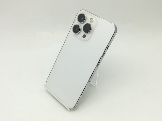中古】Apple docomo 【SIMフリー】 iPhone 13 Pro 128GB シルバー