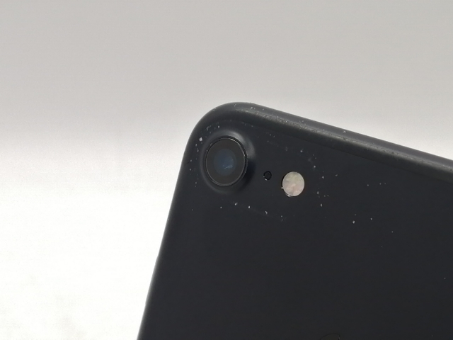【中古】Apple SoftBank 【SIMロック解除済み】 iPhone 7 128GB ブラック MNCK2J/A【熊本】保証期間１ヶ月【ランクC】_6