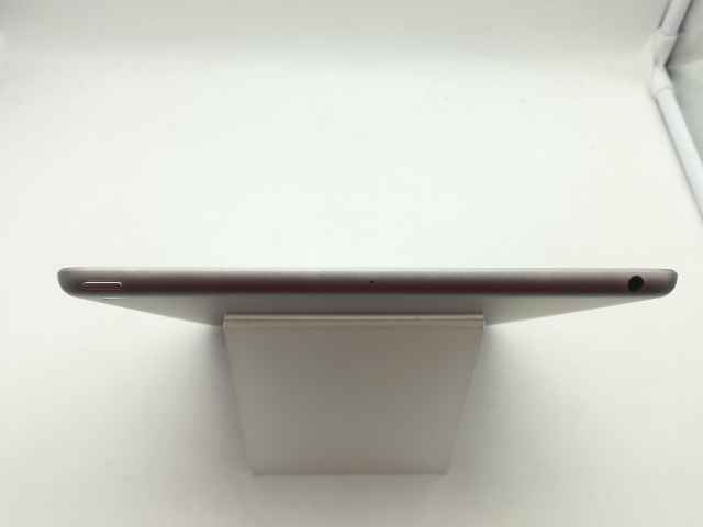 【中古】Apple 【Wi-Fi】 iPad（第6世代/2018） 32GB スペースグレイ MR7F2J/A【広島】保証期間１ヶ月【ランクC】_4