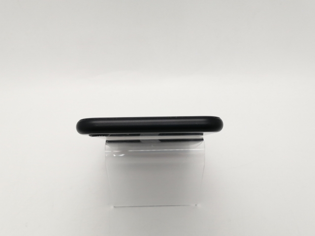 【中古】Apple SoftBank 【SIMロック解除済み】 iPhone SE（第2世代） 64GB ブラック MHGP3J/A（後期型番）【広島本通】保証期間１ヶ月【ランクC】_2