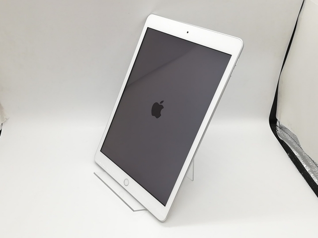 【中古】Apple 【Wi-Fi】 iPad（第7世代/2019） 32GB シルバー MW752J/A【福岡天神】保証期間１ヶ月【ランクC】_1