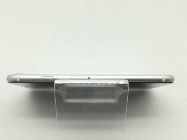 【中古】Apple au 【SIMロック解除済み】 iPhone SE（第2世代） 64GB ホワイト MX9T2J/A【広島】保証期間１ヶ月【ランクC】