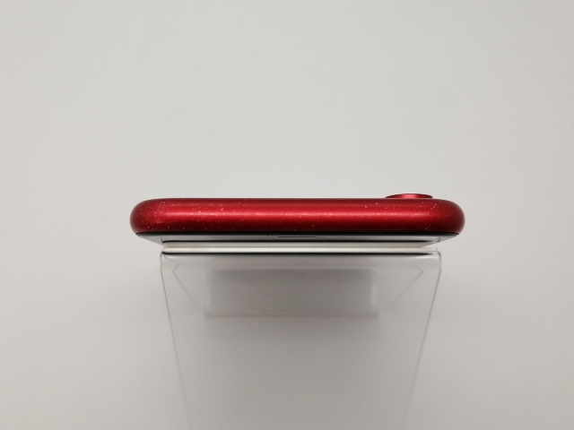 【中古】Apple docomo 【SIMロック解除済み】 iPhone XR 64GB (PRODUCT)RED MT062J/A【三宮センター】保証期間１ヶ月【ランクC】_2
