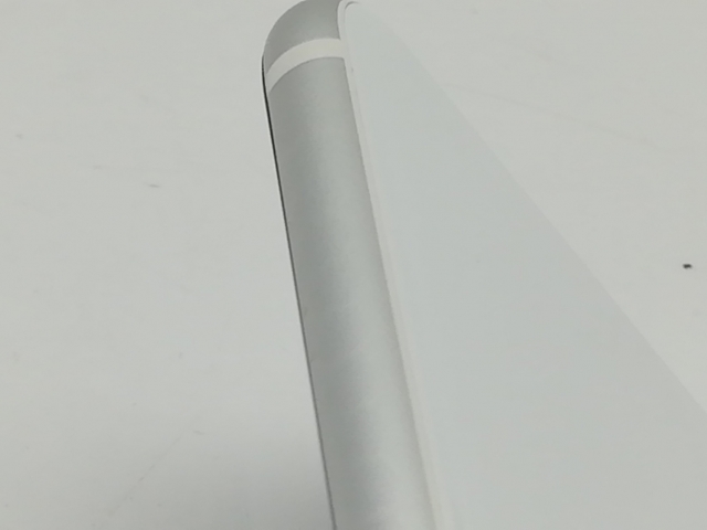 【中古】Apple SoftBank 【SIMロック解除済み】 iPhone SE（第2世代） 64GB ホワイト MHGQ3J/A（後期型番）【広島】保証期間１ヶ月【ランクC】_8