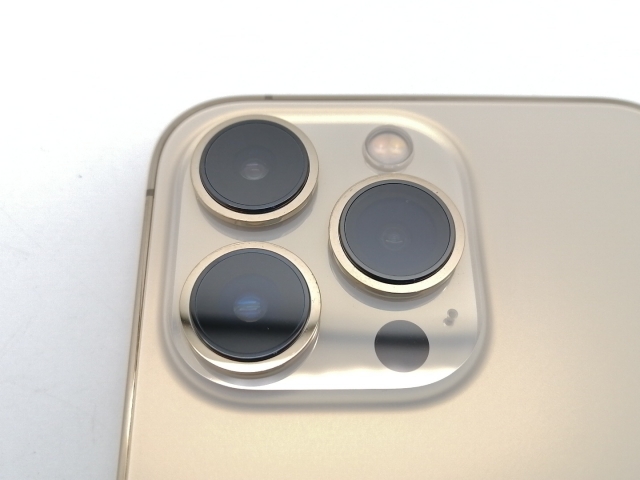【中古】Apple au 【SIMフリー】 iPhone 13 Pro 256GB ゴールド MLUQ3J/A【広島本通】保証期間１ヶ月【ランクC】