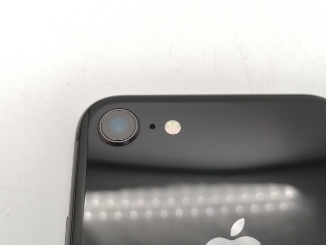 中古】Apple SoftBank 【SIMロック解除済み】 iPhone 8 64GB スペース