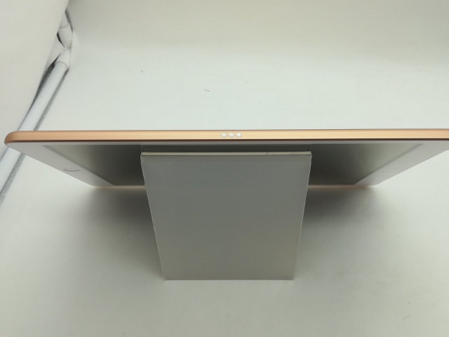 【中古】Apple 国内版 【SIMフリー】 iPad（第8世代/2020） 32GB ゴールド MYMK2J/A【広島】保証期間１ヶ月【ランクA】_3