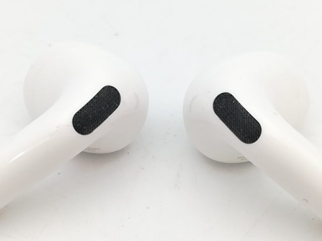 【中古】Apple AirPods 4 MXP63J/A【熊本】保証期間１ヶ月_2