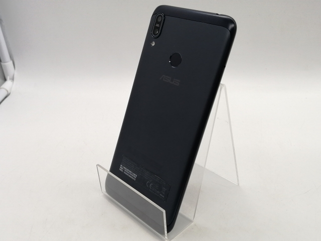 iPhone 7 本体 Black 32G au(SIMロック解除済)アイフォン iPhone 7