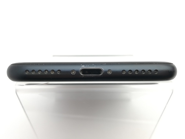【中古】Apple au 【SIMフリー】 iPhone SE（第3世代） 128GB ミッドナイト MMYF3J/A【熊本】保証期間１ヶ月【ランクB】_4