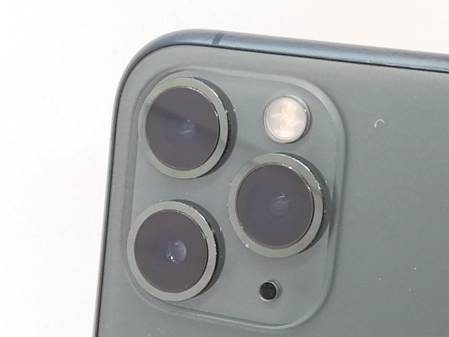 【中古】Apple 国内版 【SIMフリー】 iPhone 11 Pro 256GB ミッドナイトグリーン MWCC2J/A【熊本】保証期間１ヶ月【ランクB】_6