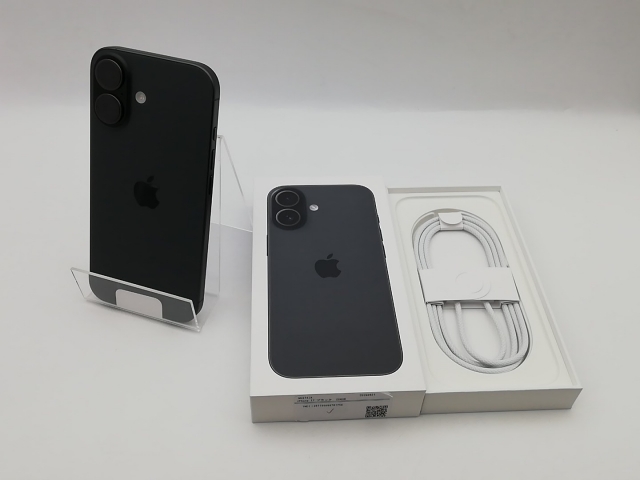 【未使用】Apple au 【SIMフリー】 iPhone 17 256GB ブラック MG674J/A【熊本】保証期間３ヶ月_3